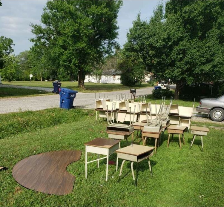 desks